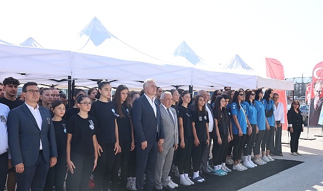 Voleybolcu Lopez vefatının 1. yıl dönümünde anıldı görseli