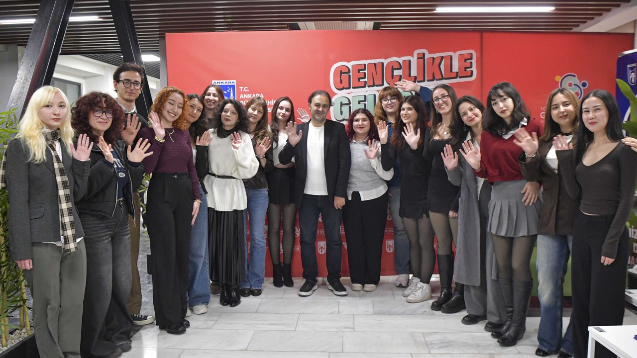 ra Büyükşehir Belediyesinden bir ilk daha: 7 gün boyunca 7 farklı dil eğitimi öğrencilerle buluşacak görseli