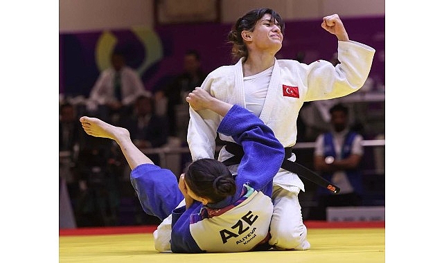 Tuğçe Beder'den Riyad'da altın madalya görseli