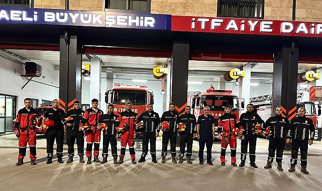Kocaeli Büyükşehir, Balıkesir'e ekipleri hızır gibi gönderdi görseli