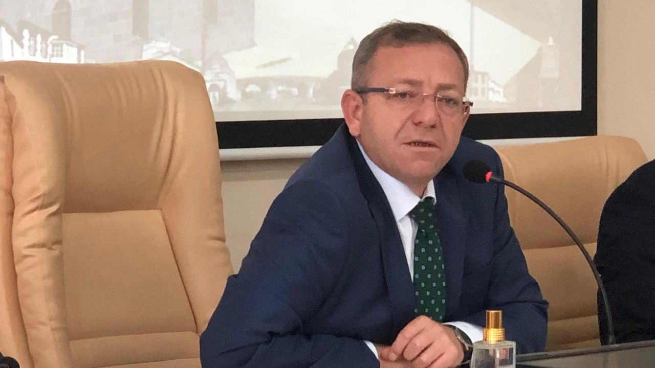 Kars Valisi Ziya Polat yatırımcılara çağrıda bulunarak: “Fabrikalar kiraya verilmeye hazır” görseli