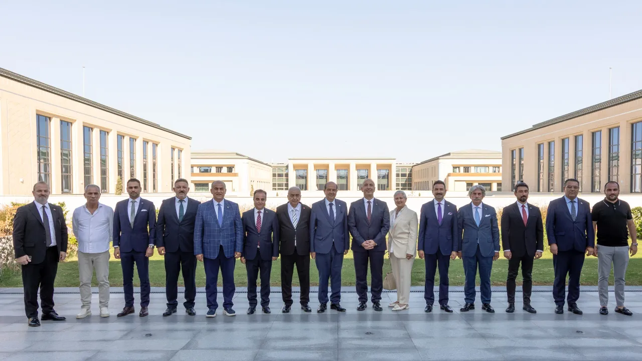 TSTK heyeti, KKTC Cumhurbaşkanı Ersin Tatar’ı ziyaret etti görseli