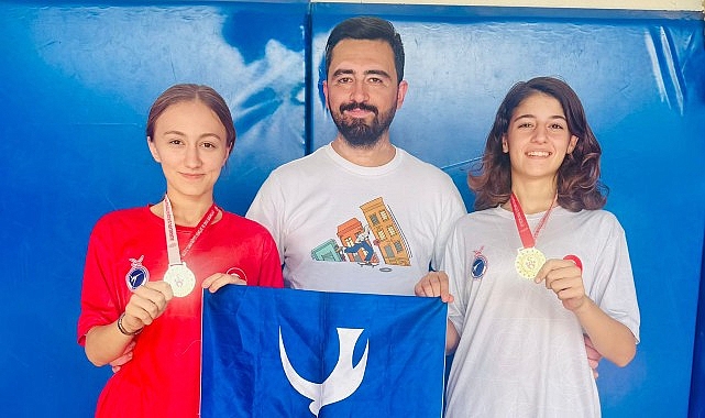 Aliağalı Kadın Taekwondocular Zirvede görseli