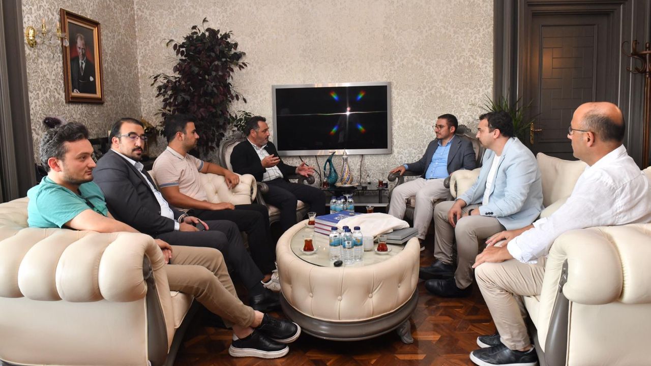 ra Kent Konseyi ve Yeşilay bağımlılıkla mücadele edecek! görseli