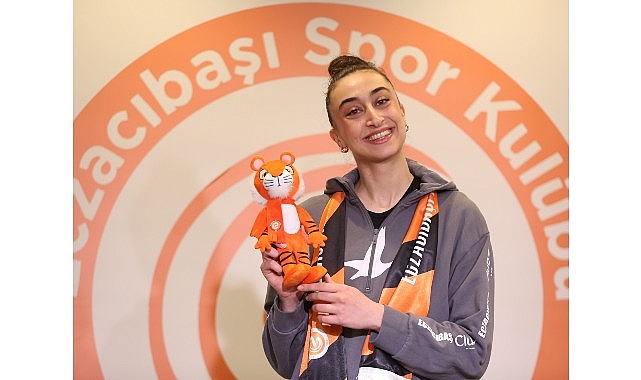 Eczacıbaşı Dynavit, Elif Şahin ile “yola devam” dedi görseli