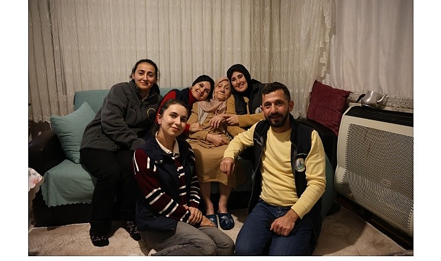 Kartepe’de Kandil Bereketi Evlere Taşındı görseli