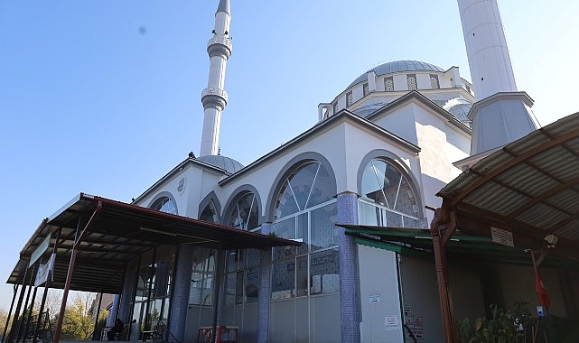 Kartepe Abdülhamit Han Camii’ne estetik görünüm görseli