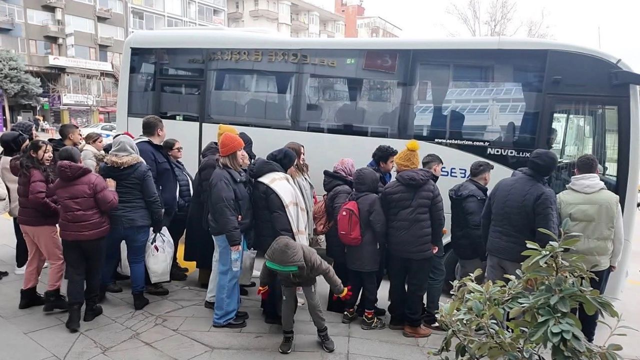 Ispartalılar Davraz için ücretsiz seferlerin uzatılmasını istiyor görseli