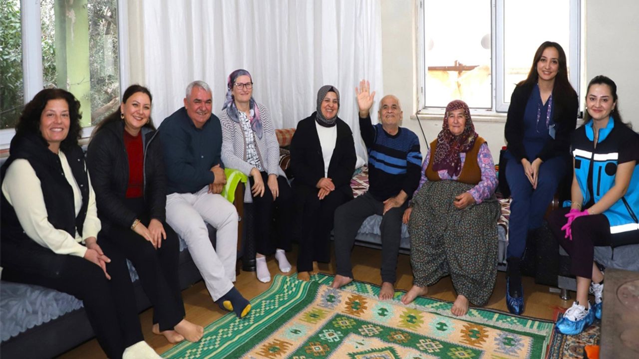 Aksu’da evde sağlığa destek ziyareti görseli