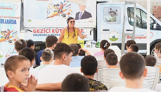 Gezici Kütüphane çocukları bilgiyle donatıyor görseli
