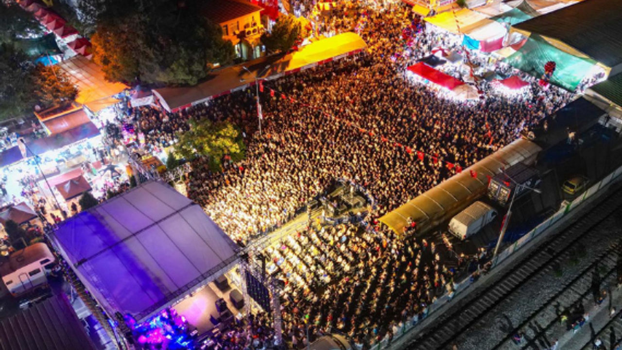 Uluslararası Eşme Festivalinde dolu dolu bir gün yaşandı görseli