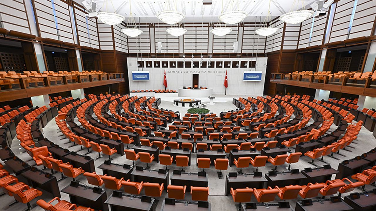 Meclis'te kurulacak “Terörsüz Türkiye” komisyonu için üye isimleri istendi görseli