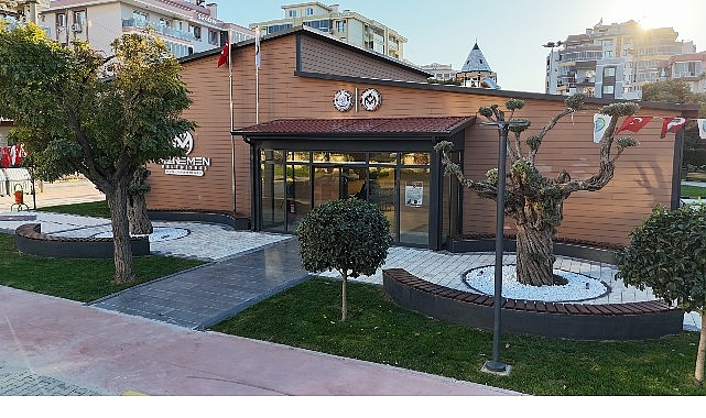 Menemen'de binlerce yürek, Kurtuluş Savaşı ruhunu hissetti görseli