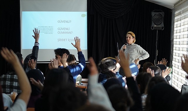 Kadına Yönelik Şiddete Karşı Mücadelede Beylikdüzü’nde Birlik ve Dayanışma görseli