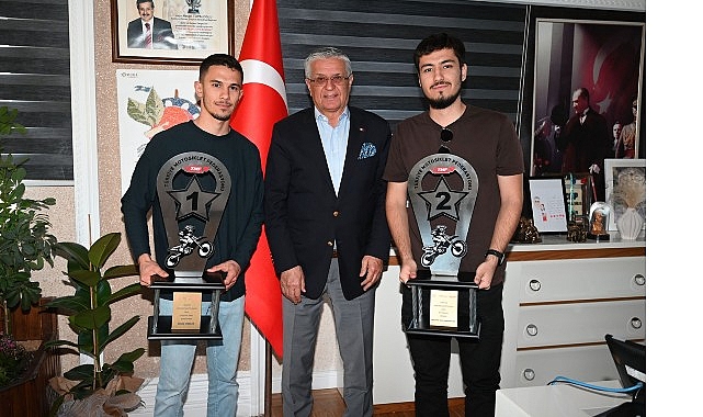 Enduro sporcularından Başkan Topaloğlu’na ziyaret görseli