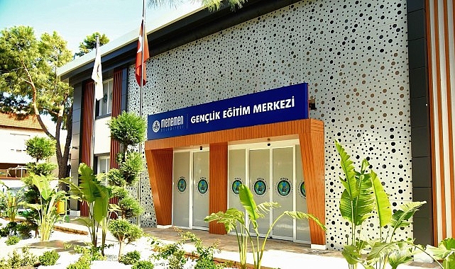 Menemen'de eğitime dijital destek görseli