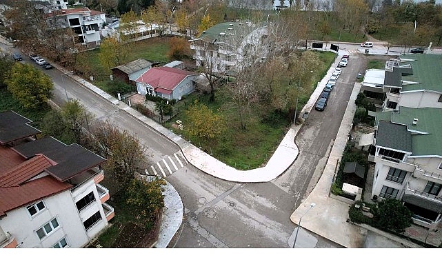 Başiskele sahilde 1. etap yaya kaldırımları tamam görseli