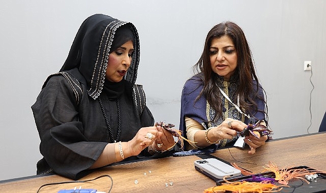 Ortadoğulu iş kadınlardan Moda Akademisi'ne övgü görseli