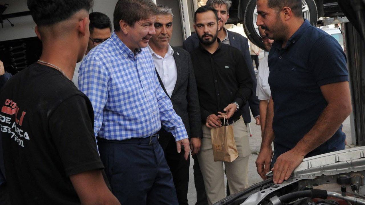 Türel, sanayi esnafını dinledi: “Emeklerimizin meyvesini görmek güzel” görseli