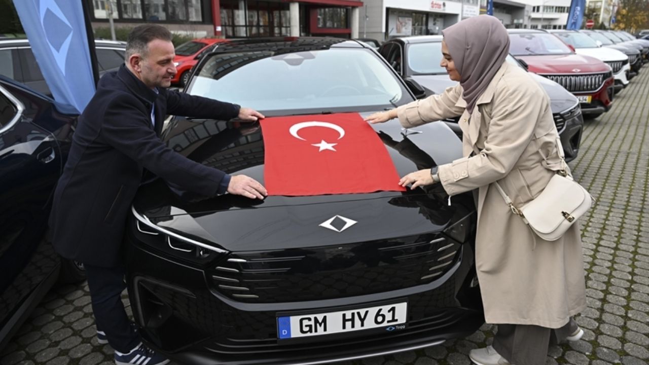 Togg Almanya yollarında: İlk teslimatlar gerçekleşti görseli