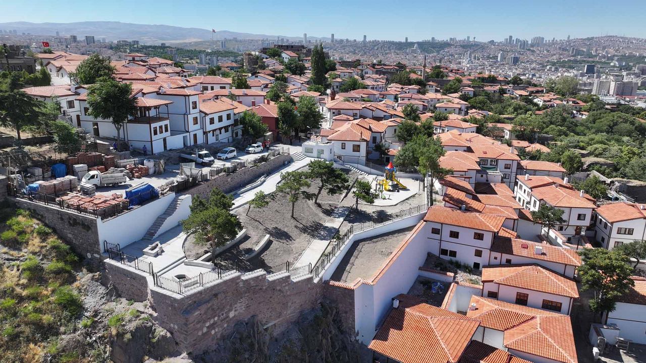 ra Kalesi'nde tarih yeniden hayat buldu görseli