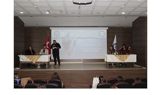 EÜ’de bağımlılık Sosyoloji bölümünün düzenlediği panel ile her yönüyle ele alındı görseli