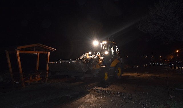 Dalgalar Çekildi, Temizlik Başladı görseli