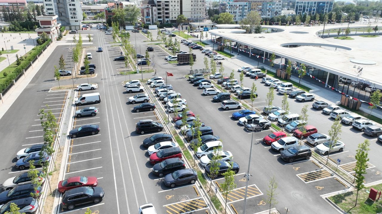 İzmit Milli İrade’de park et, devam et, çok tuttu görseli