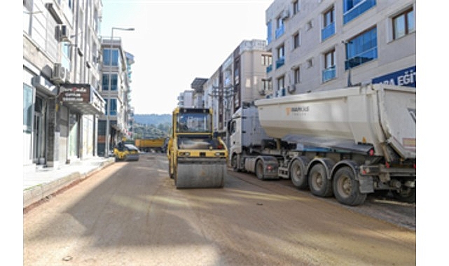 Çamlıkule’de bozulan yol onarıldı görseli