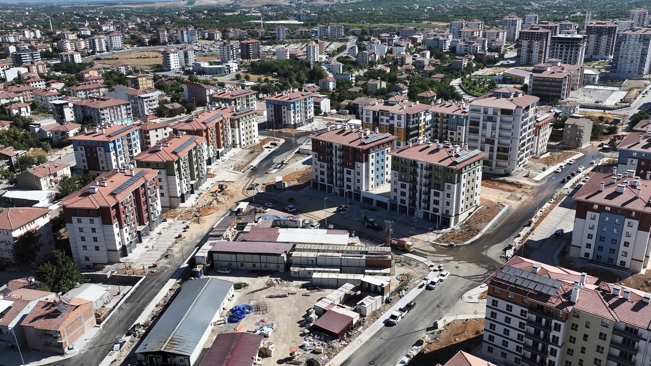 Vali Yavuz: “Geleceğimizi İnşa Ediyoruz, Yeni Bir Malatya Kuruyoruz görseli
