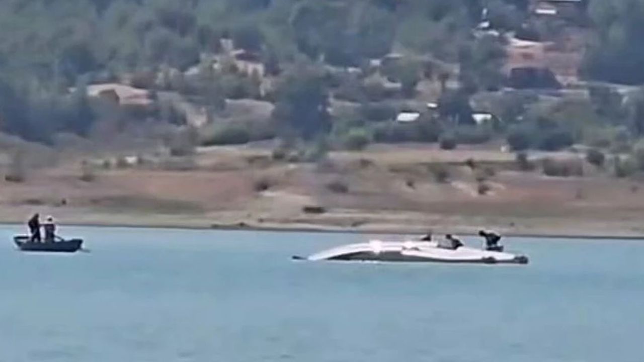 Burdur'da yangın söndürme uçağı kırıma uğradı görseli