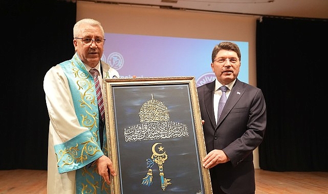 Adalet Bakanı Tunç, “Ege Üniversitesi ile gurur duyuyoruz” görseli