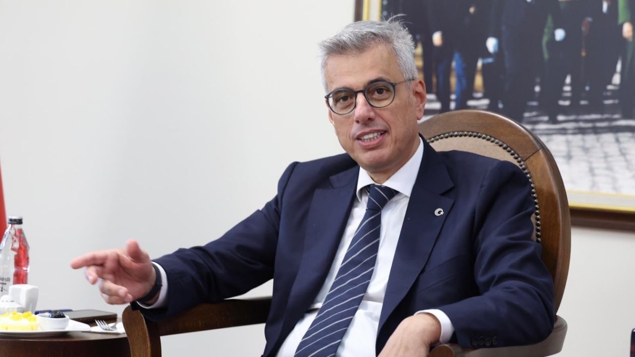 Bakan Memişoğlu: “Eylül ayında 17 bin hekim dışı sağlık personeli alacağız" görseli