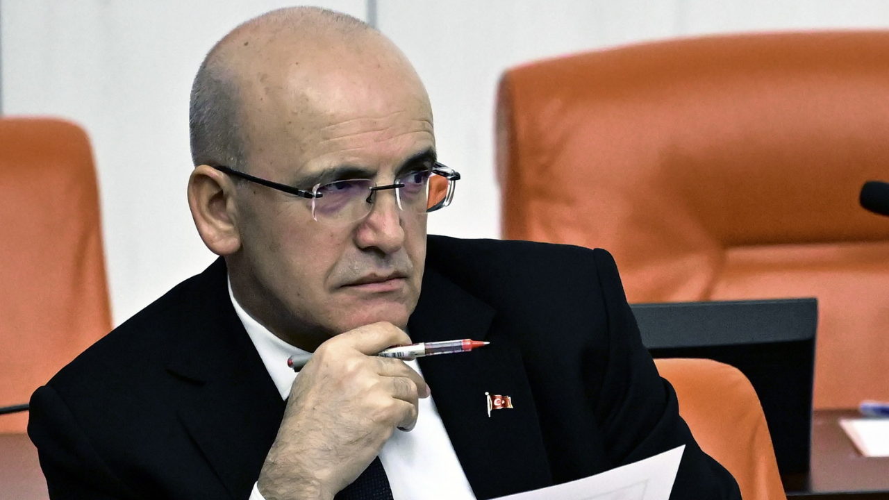 Şimşek: Dezenflasyon politikalarına kararlılıkla devam görseli