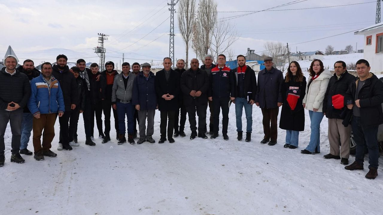 Yetiştiricilere hayvancılıkta verimlilik ve destekleme bilgilendirmesi görseli