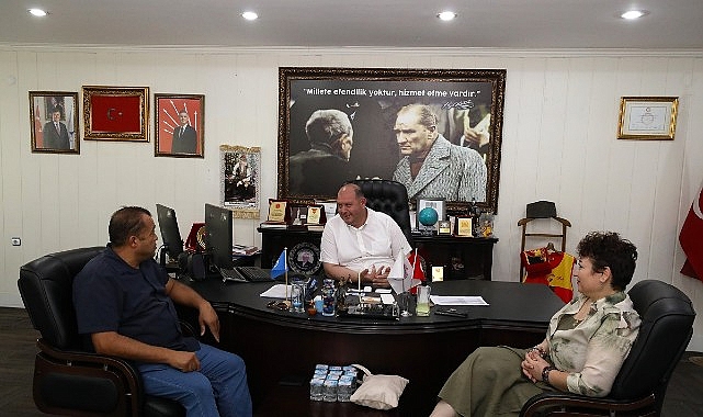 Başkan Çiçek, Muhtarlar Derneği’ni Ağırladı görseli