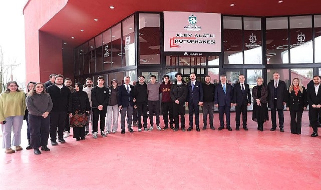 Kürşad Zorlu'dan Büyükakın'a tebrik görseli