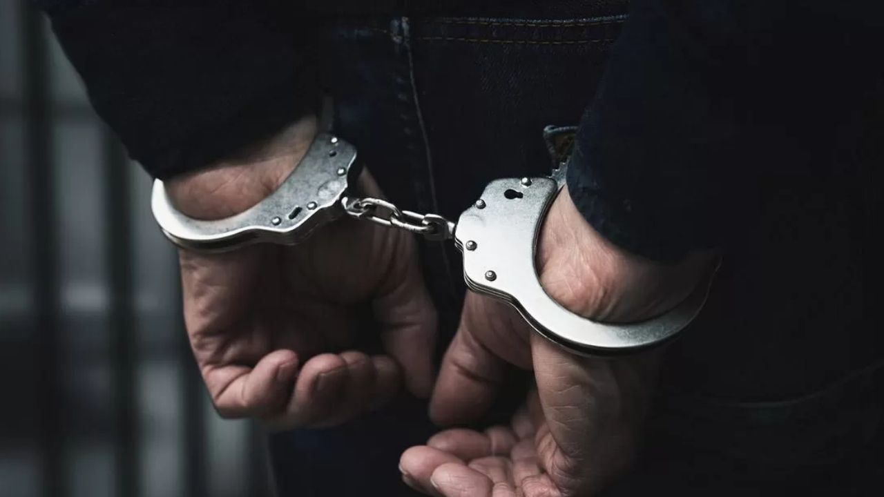 MİT’ten MOSSAD’a “MONİTUM” darbesi: 2 gözaltı görseli