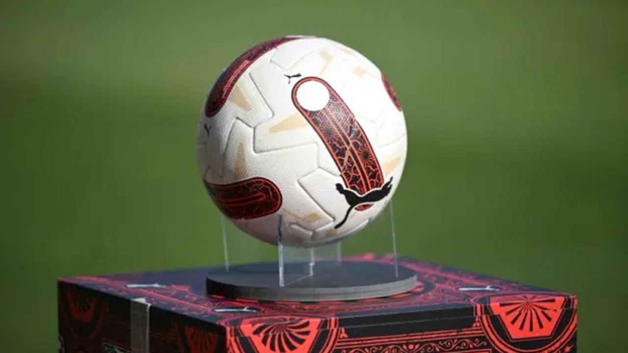 Süper Lig'de 2025-2026 sezonu fikstürü belli oldu: Derbi haftaları ve ilk maçlar açıklandı görseli