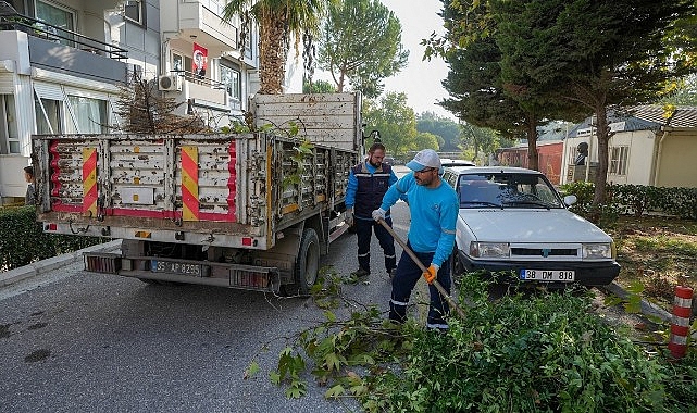 Temiz bir Gaziemir için yeni uygulama: Bahçe atıkları adresten alınıyor görseli