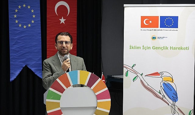 Gençler iklim eylemi için Konak’ta zirve yaptı görseli