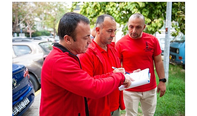 Karşıyaka’daki afet toplanma alanları tek tek denetleniyor! görseli