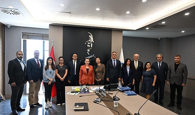 Antalya Yeşil Dönüşüm çalışmalarını sürdürüyor görseli