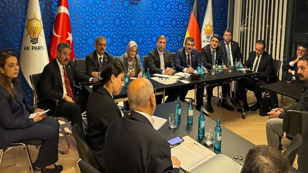 AK Parti Almanya Temsilciliği’nde Ezidi toplumu ile önemli buluşma görseli