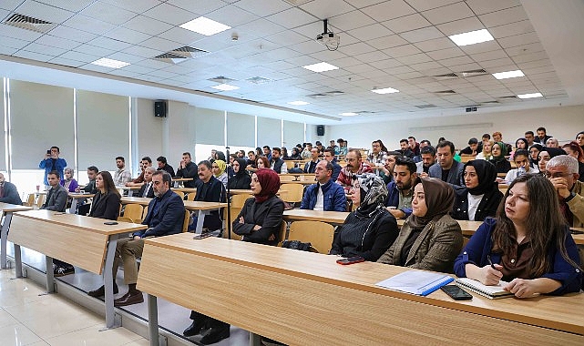 "KTO Karatay Üniversitesi’nde İhracat Uzmanlığı Eğitim Programının Kapanış Oturumu Gerçekleşti" görseli