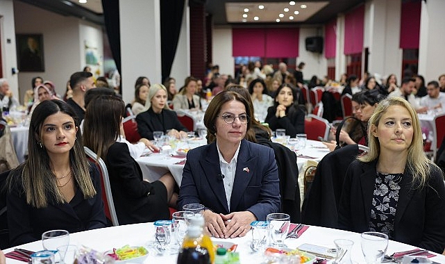 Başkan Köymen Öğretmenlerle Bir Araya Geldi görseli
