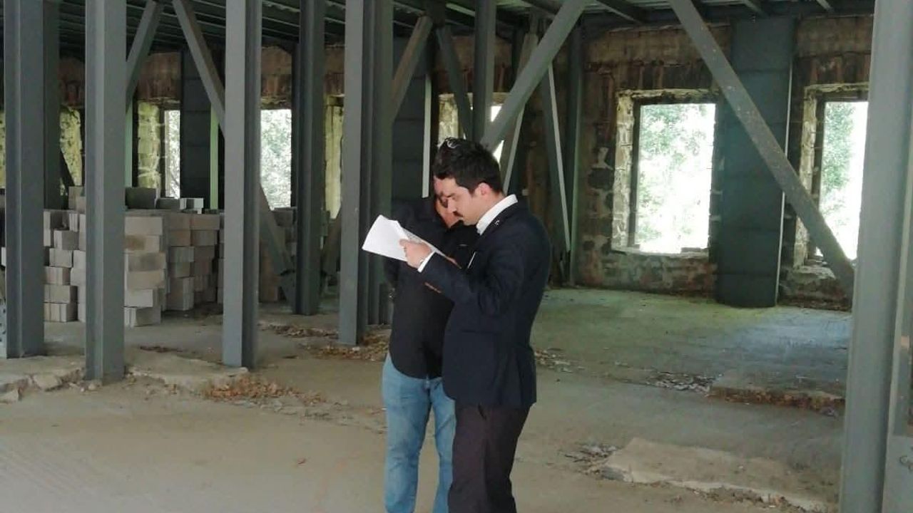 Kaymakam Muhammed Emin Tutal, Yeni Hükümet Konağı restorasyon projesini yerinde inceledi görseli