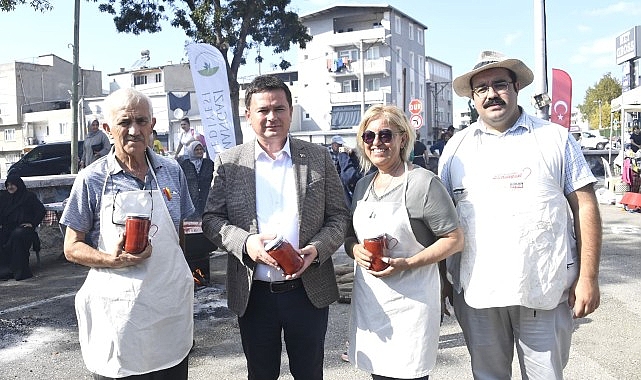 Osmangazi Belediyesi’nden vatandaşlara salça desteği görseli