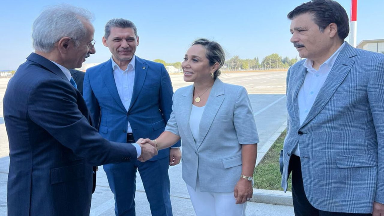 Ulaştırma yatırımlarıyla Antalya’ya çıkarma görseli
