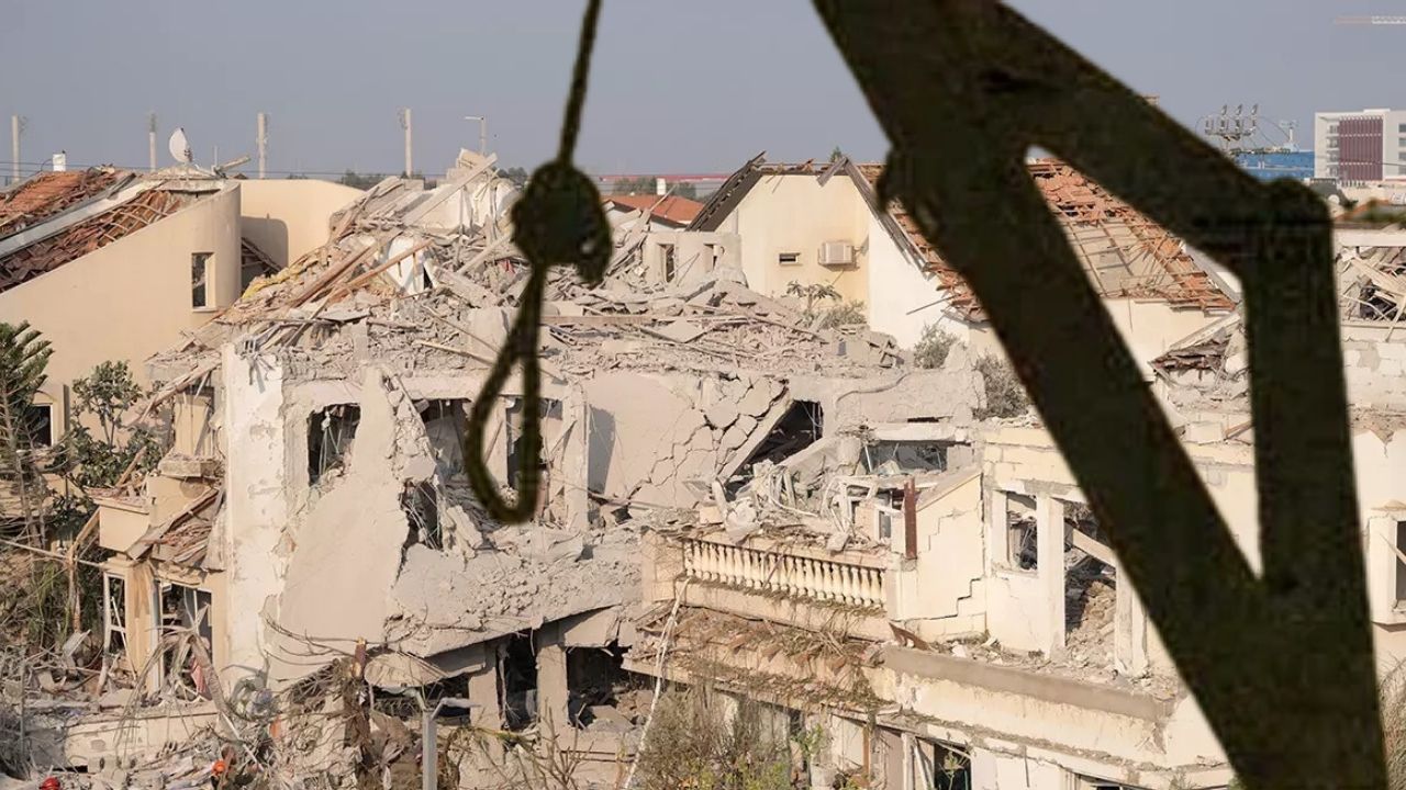İran, İsrail’e casusluk yaptığı iddia edilen kişiyi idam etti görseli